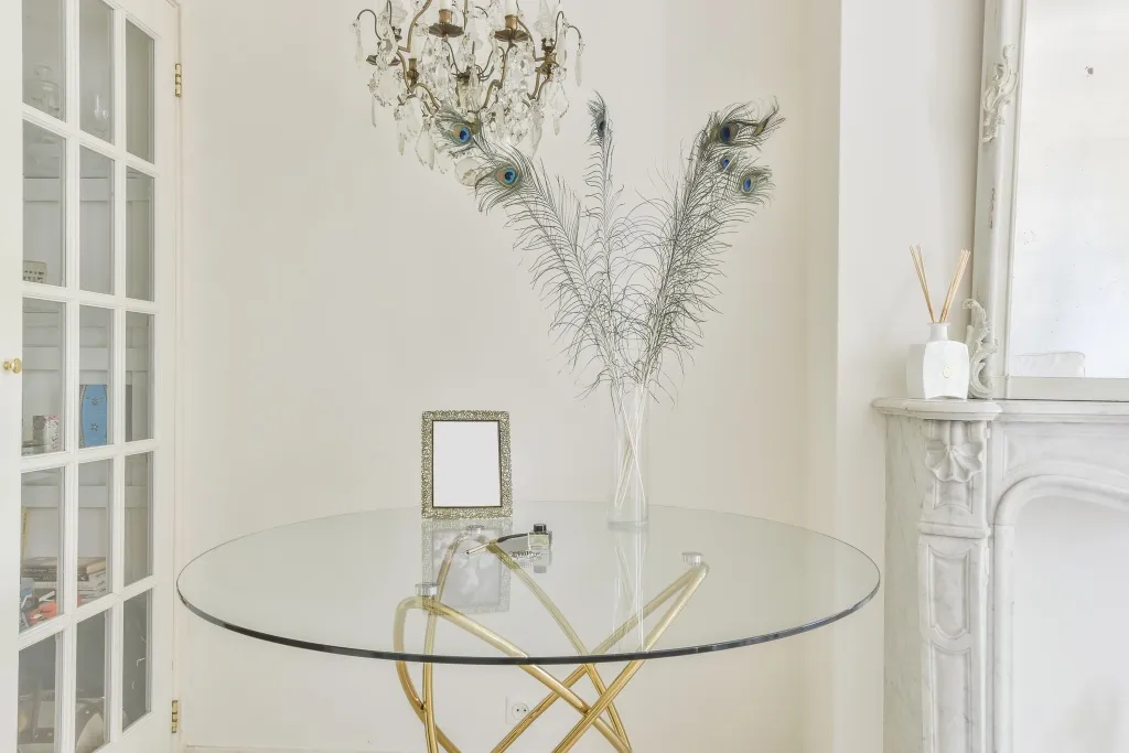 Стеклянный стол Стеклянный стол